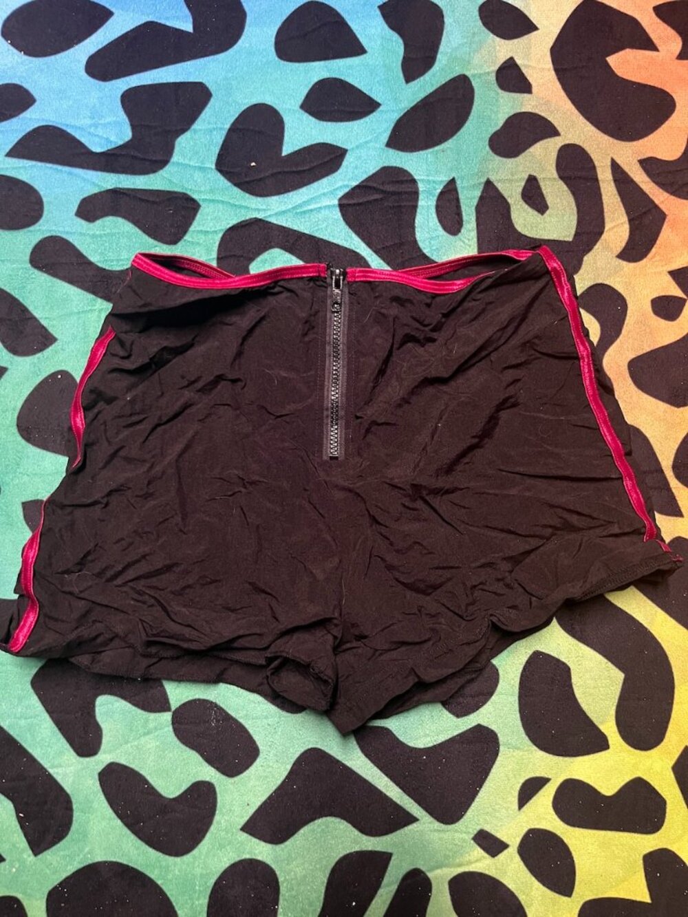 CATALINA OCEAN GEAR BLACK WITH PINK TRIM SWIM SHORTS